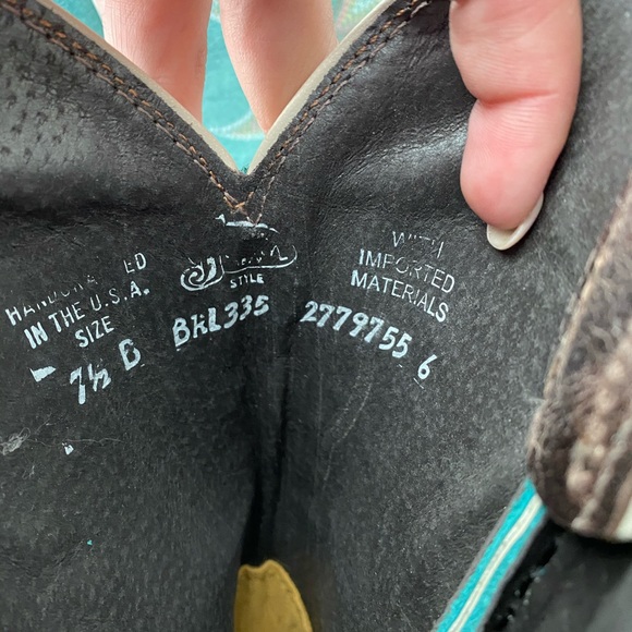 Furniture - Picture 4 of 7